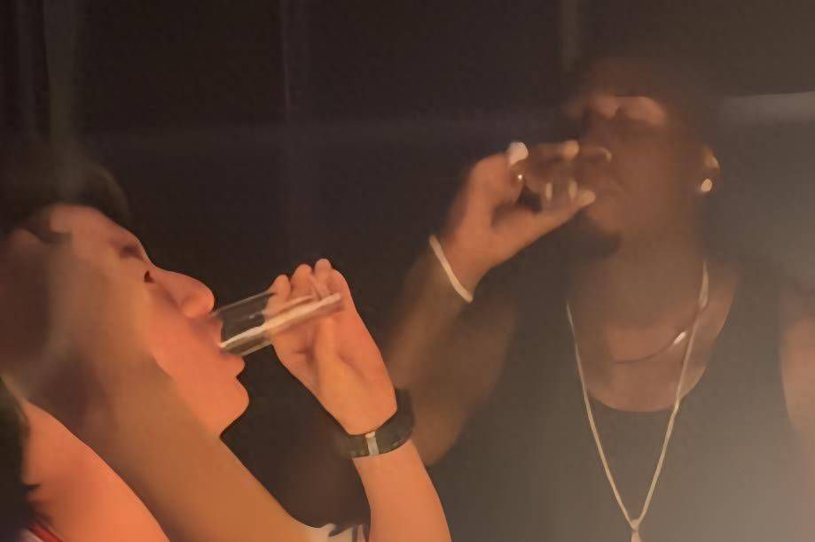 特别治疗的女护士